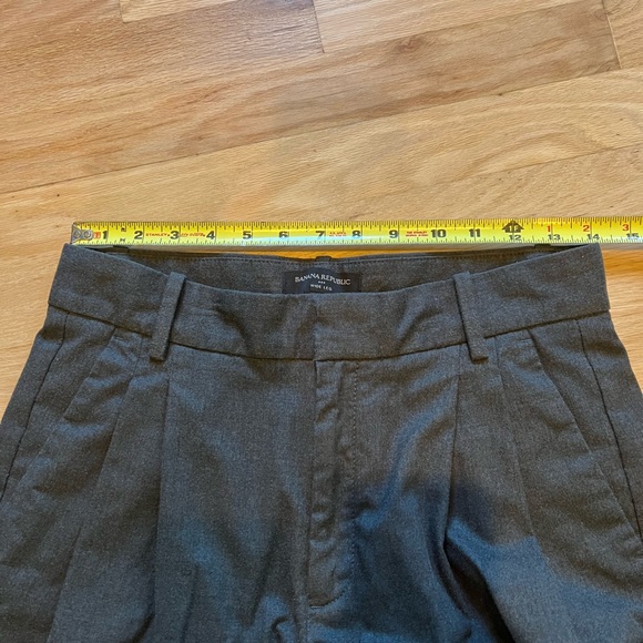 Banana Republic Wide-Leg Flannel Trouser - Picture 6 of 9